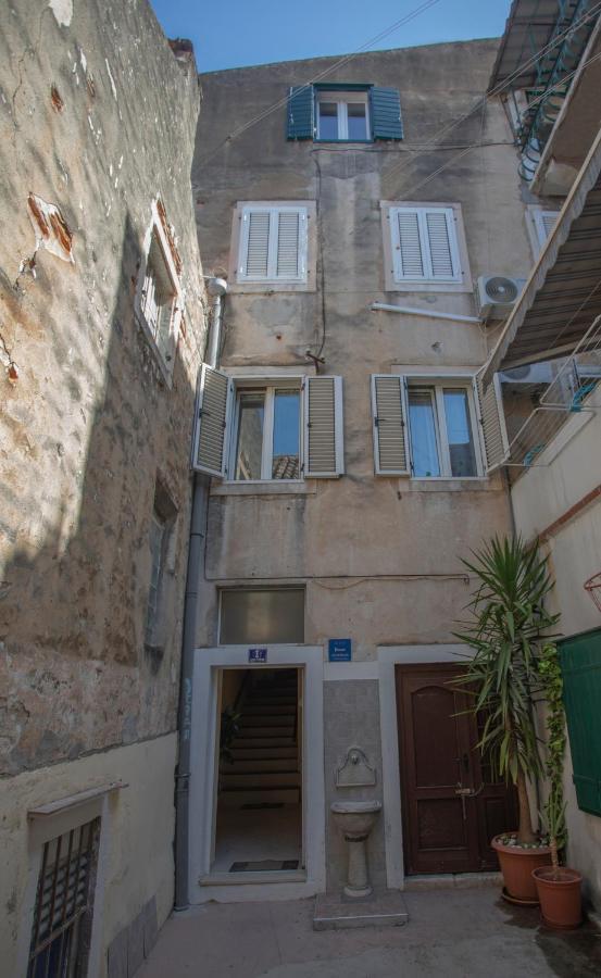 The Heart Of Palace Apartment Split Extérieur photo